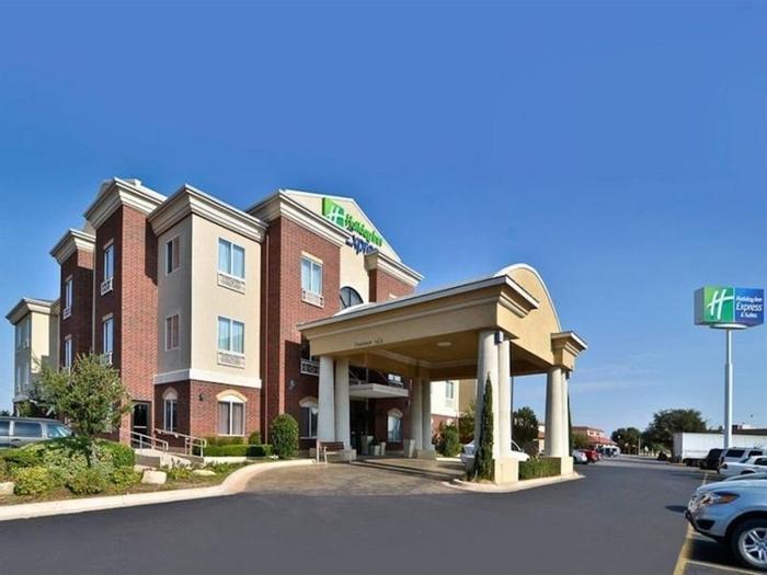 Holiday Inn Express & Suites Abilene - Bild 1