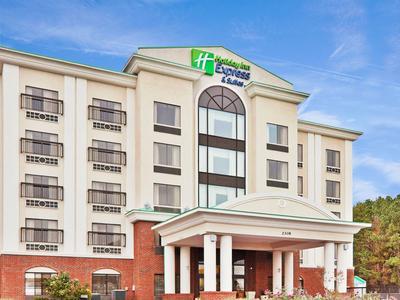 Hotel Holiday Inn Express & Suites Wilson - Downtown - Bild 3