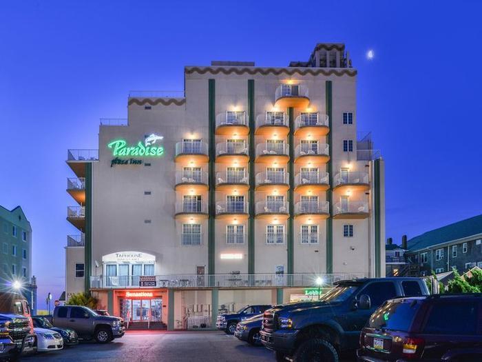 Hotel Paradise Plaza Inn - Bild 1