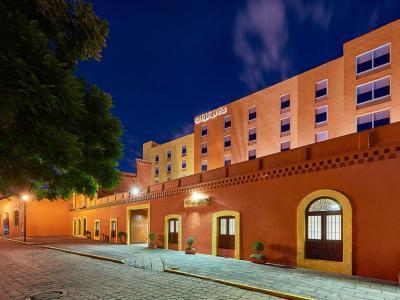 Hotel City Express Puebla Centro - Bild 3