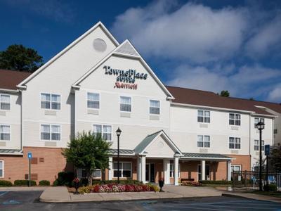 Hotel TownePlace Suites Columbus - Bild 2