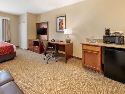 Hotel Comfort Suites At the Barstow Outlets - Bild 4