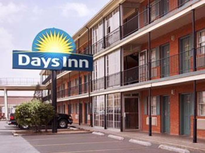Hotel Days Inn Lubbock Texas Tech University 4th Street - Bild 1
