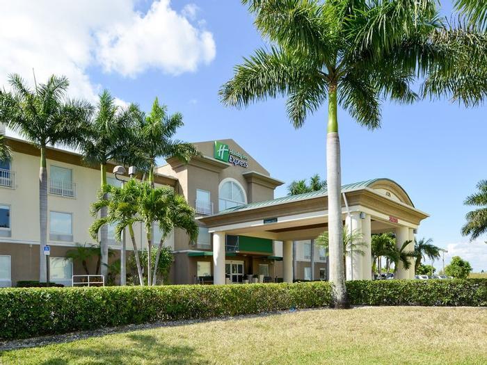Hotel Holiday Inn Express & Suites Florida City-Gateway To Keys - Bild 1
