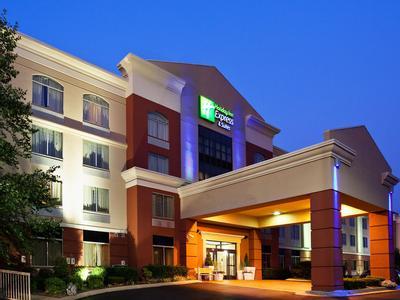 Hotel Holiday Inn Express Murfreesboro Central - Bild 3