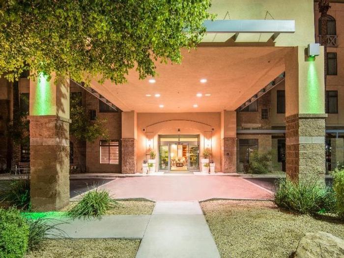 Holiday Inn Hotel & Suites Goodyear West Phoenix Area - Bild 1