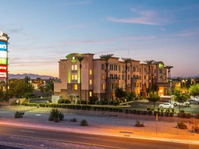 Holiday Inn Hotel & Suites Goodyear West Phoenix Area - Bild 5