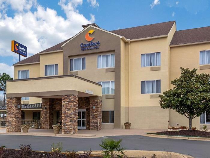 Hotel Comfort Inn & Suites Montgomery East Carmichael Rd - Bild 1