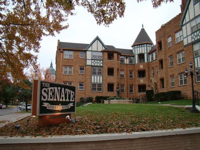 Senate Suites Extended Stay Hotel - Bild 1