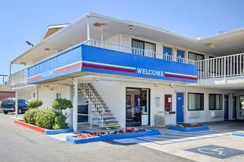 Hotel Motel 6 Fresno - Blackstone North - Bild 2