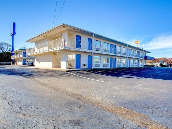 Hotel Motel 6 Murfreesboro - Bild 1