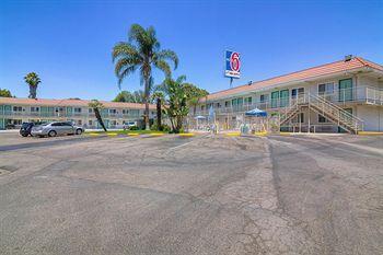 Hotel Motel 6 Los Angeles - Van Nuys/North Hills - Bild 2