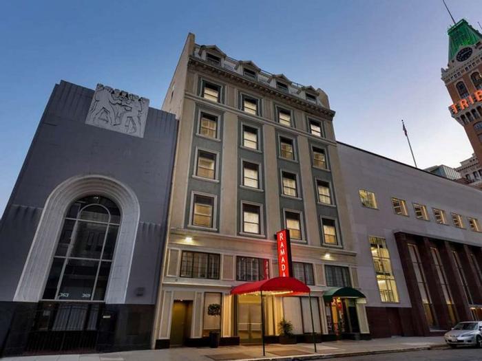 Hotel Ramada by Wyndham Oakland Downtown City Center - Bild 1
