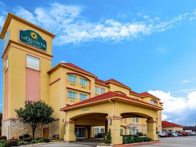 Hotel La Quinta Inn & Suites by Wyndham DFW Airport West - Bedford - Bild 2