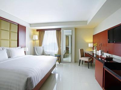 Hotel Santika Makassar - Bild 4