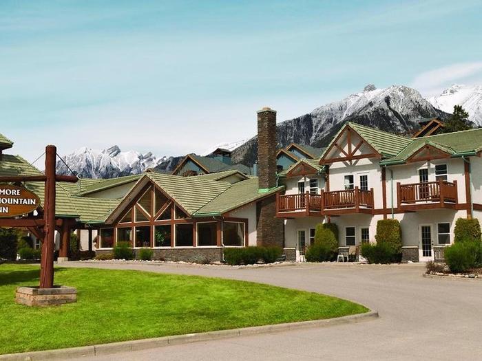 Hotel Canmore Rocky Mountain Inn - Bild 1