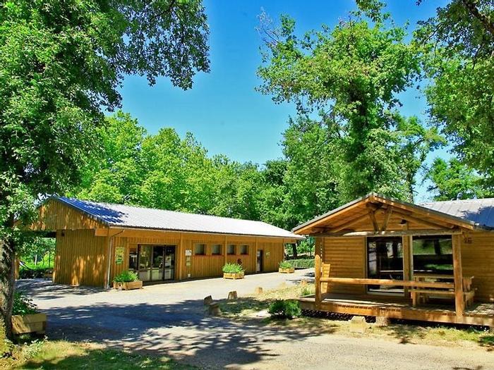 Albirondack Park Camping Lodge and Spa - Bild 1