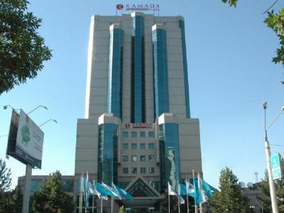 Hotel Ramada Plaza Astana - Bild 3