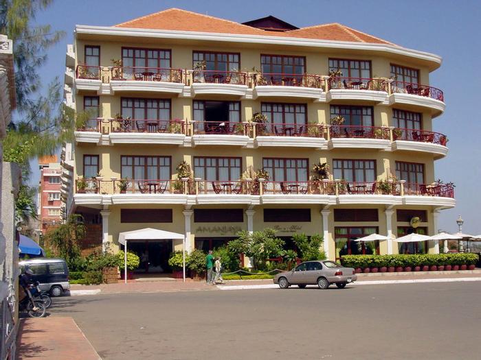 Amanjaya Pancam Suites Hotel - Bild 1
