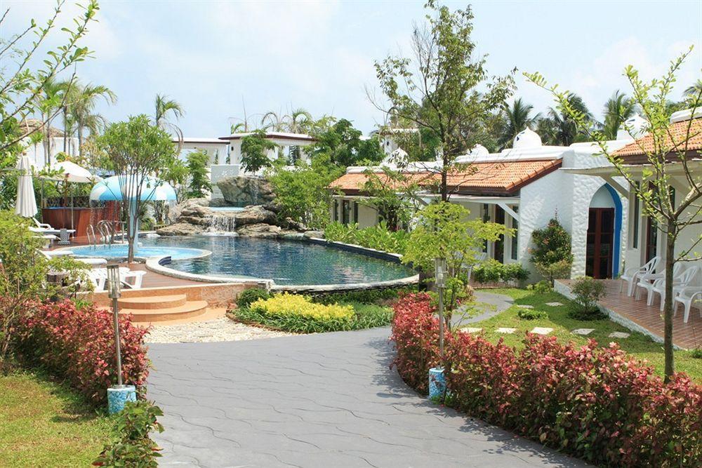 Hotel Baan Montra Beach Resort - Bild 1