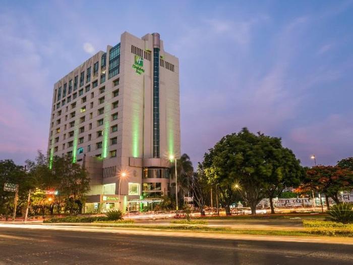 Hotel Holiday Inn Select Guadalajara - Bild 1