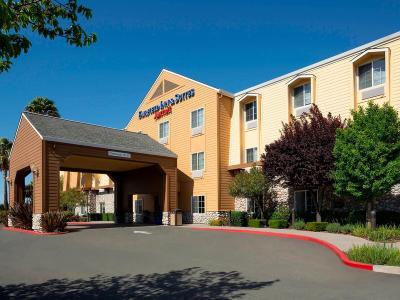 Hotel Fairfield Inn and Suites Napa Valley - American Canyon - Bild 2