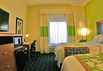 Hotel Fairfield Inn & Suites Brunswick - Bild 1