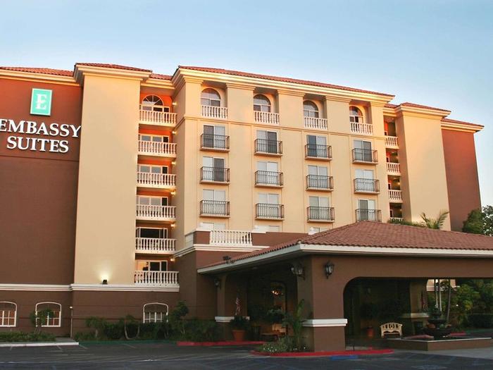 Hotel Embassy Suites by Hilton Anaheim North - Bild 1