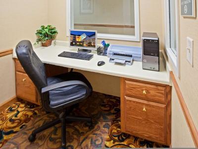 Hotel Country Inn & Suites by Radisson, Knoxville West, TN - Bild 3