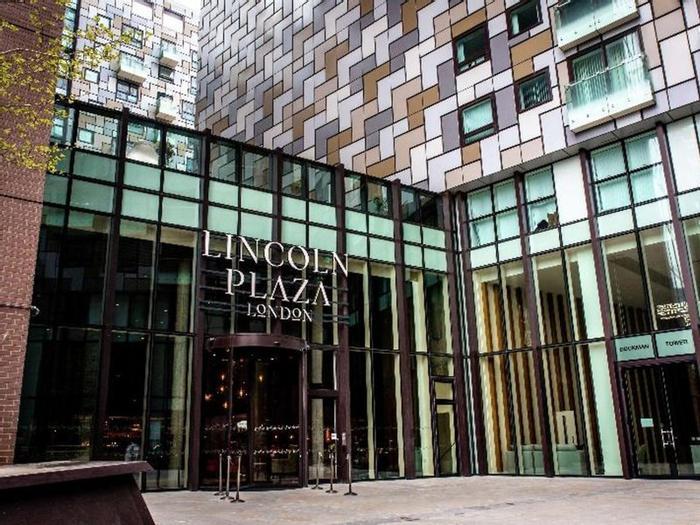 Hotel Lincoln Plaza London Curio Collection by Hilton - Bild 1