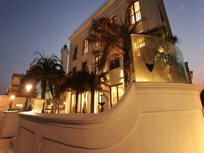 Hotel The Promenade Pondicherry - Bild 2