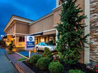 Best Western Mill River Manor Hotel & Conference Center - Bild 4