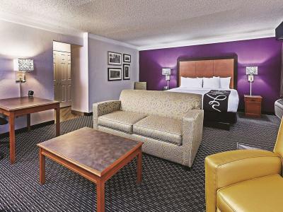 Hotel La Quinta Inn by Wyndham and Conference Center San Angelo - Bild 2