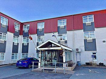 Hotel Coastal Inn Dartmouth - Bild 1