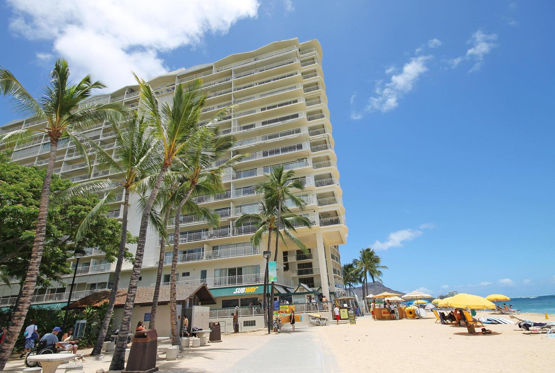 Waikiki Shore by Castle Hotels & Resorts - Bild 1