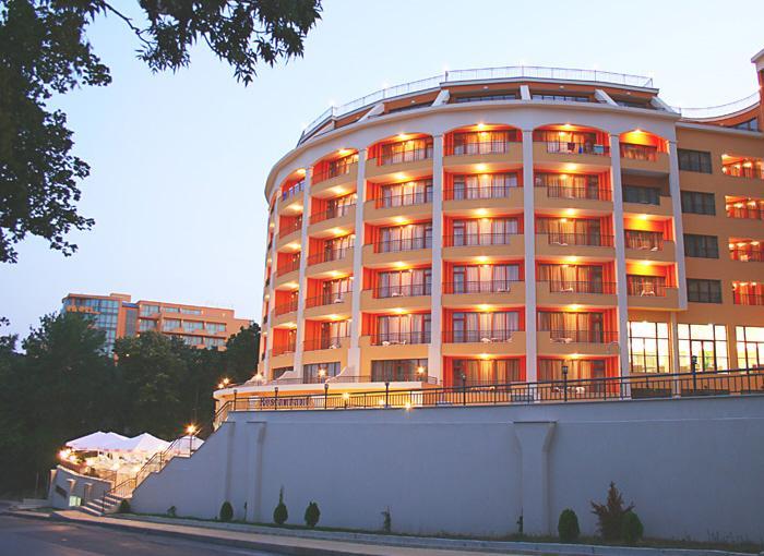 Continental Hotel - Bild 1