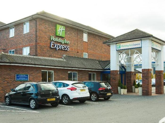 Hotel Holiday Inn Express Lichfield - Bild 1