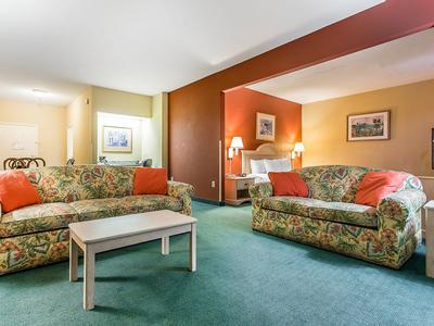 Hotel Comfort Suites At the University - Bild 5
