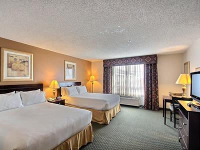 Holiday Inn Express Hotel & Suites Oshkosh Stateroute 41 - Bild 3