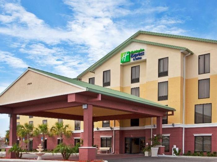 Hotel Holiday Inn Express & Suites Port Richey - Bild 1