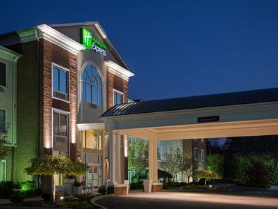 Hotel Holiday Inn Express & Suites Youngstown North (Warren/Niles) - Bild 4