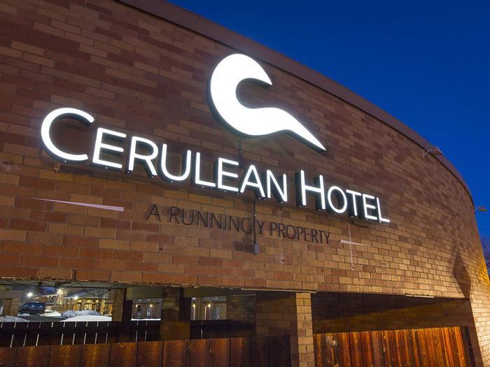 Cerulean Hotel, a Running Y Property - Bild 1