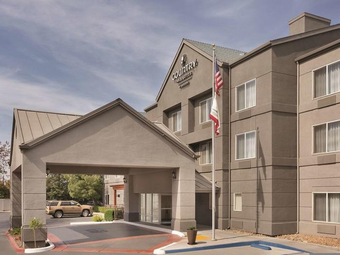 Hotel Country Inn & Suites by Radisson, Fresno North, CA - Bild 1