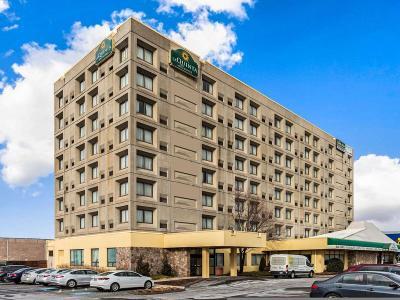 Hotel La Quinta Inn & Suites by Wyndham New Haven - Bild 2