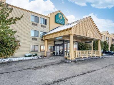 Hotel La Quinta Inn by Wyndham Cleveland Independence - Bild 2