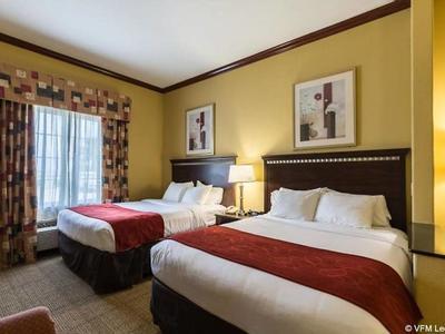 Hotel Comfort Suites - Bild 3