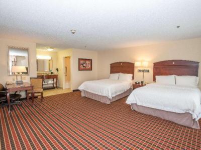 Hotel Hampton Inn & Suites Dayton-Airport - Bild 2
