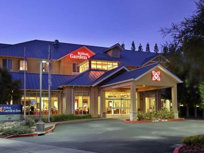 Hotel Hilton Garden Inn Sonoma County Airport - Bild 3