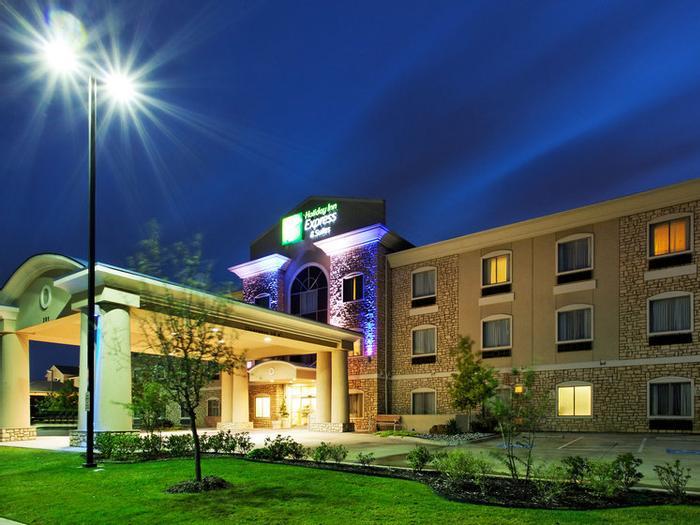 Holiday Inn Express Hotel & Suites Mansfield - Bild 1