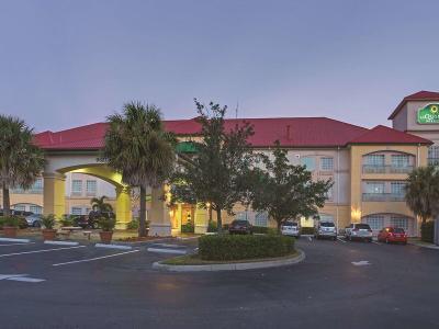 Hotel La Quinta Inn & Suites by Wyndham Fort Myers Airport - Bild 5
